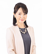 代表　中山佳子